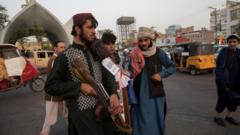 Taliban fighters - for Herat on 10 September - dem don dey patrol centre of di city