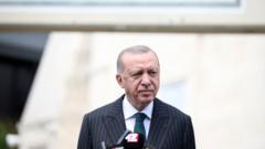 Erdoğan: "Kıdem tazminatını adil bir konuma getirmeden adım atmak adil değil"