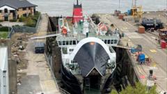 Further delays to repairs on main Arran ferry
