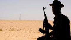 Libya Ulusal Mutabakat Hükümeti'ne bağlı bir asker Sirte'de.
