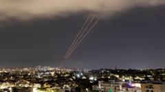 Iran luncurkan lebih dari 200 drone dan rudal ke Israel - Tensi meningkat di Timur Tengah