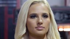 US TV host Tomi Lahren 'suspended over pro-choice comments' - BBC News