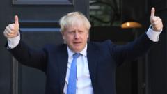 Boris Johnson giving a thumbs up sign