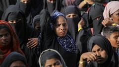 Siapa yang menyebarkan narasi kebencian dan hoaks soal Rohingya di media sosial serta apa motifnya?