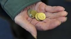 Basic State Pension Set To Rise To £119.30 A Week - BBC News