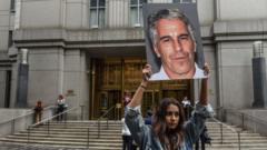 Caso Jeffrey Epstein: los detalles de las acusaciones contra el
