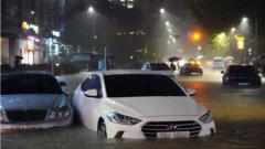 cars-submerged-in-water.