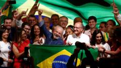 Lula após discurso da vitória em São Paulo