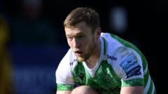 Fly-half Connon extends Newcastle stay