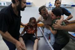 طفلة تتلقى العلاج قبل أسبوعين داخل مستشفى النصرللأطفال الذي خرج عن الخدمة الآن