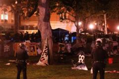 LA police clear out pro-Palestinian camp at university
