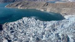 Có quá muộn để cứu dải băng của Greenland không?
