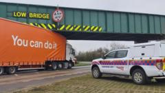 'You Can Do It' B&Q Lorry Gets Stuck Under Bridge - BBC News