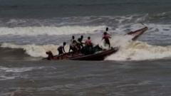 গভীর নিম্নচাপের প্রভাবে সাগর উত্তাল রয়েছে।