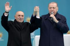Cumhurbaşkanı Erdoğan Ankara mitinginde Yavaş’ı hedef aldı, Kurum’a da oy istedi: ‘Nedir bu yavaşlardan çektiğimiz?’