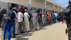 Présidentielle 2024 au Sénégal : le déroulement du vote à la mi-journée