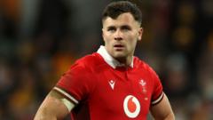 Grady ‘in credit’ after Wales centre experiment