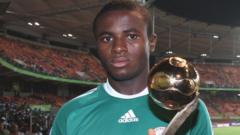 Sani Emmanuel of Nigeria collect di Golden Ball award for di best player for 2009 Under-17 World Cup