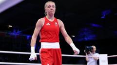 GB boxer Davison beaten in Paris opener