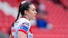 Saints edge out York to return to top of Women’s Super League