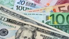 Euro ve dolar banknotları
