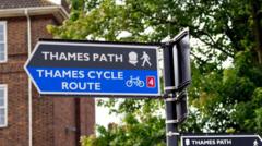 Cycle speed on Thames Path to be reduced for safety