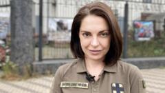 Anastasia, con su uniforme militar.