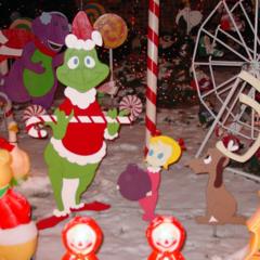 Personajes de Navidad talladas a mano.