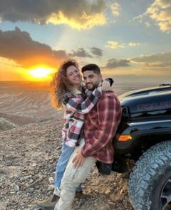 Danielle Waldman y Noam Shai