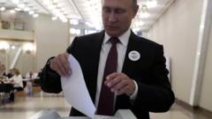 Голосует Владимир Путин