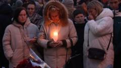 «Irrumpieron en el auditorio y dispararon a la gente con rifles de asalto»: cómo fue el ataque en una sala de conciertos de Moscú que dejó más de 130 muertos y heridos