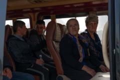 Refugiados siendo trasladados