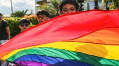 'Kami tidak akan lagi mau termakan janji palsu politisi' - Suara kelompok LGBT di tengah sentimen anti-LGBT demi dongkrak suara di Pemilu 2024