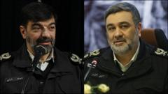 حسین اشتری (راست) رفت و احمدرضا رادان (چپ) فرمانده جدید نیروی انتظامی شد