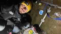 Adventurer clears Ben Nevis' 'disgusting rubbish'