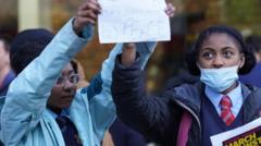 Çocuk Q vakasının ardından Londra'da protestolar düzenlendi