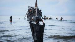Mulai dari pengungsi Rohingya di Aceh, hingga serangan di Gaza: Daftar foto yang mengejutkan dan menggugah sepanjang 2023