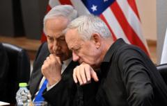 Netanyahu ve Gantz