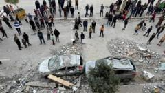 গাজায় এখনও হামলা অব্যাহত রয়েছে।