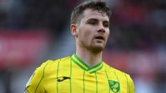 Norwich midfielder Sorensen signs new deal