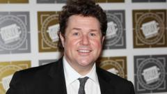 Michael Ball thanks Steve Wright as he takes over late DJ's Sunday show