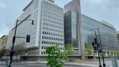 Здание Всемирного банка в Вашингтоне