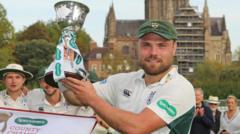 Worcestershire’s Leach to retire at end of season