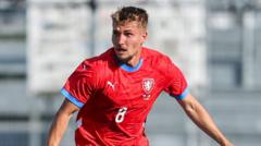 Czech midfielder Sadilek to miss Euros after falling off bike