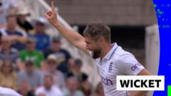 ‘That could have happened so many times’ – Woakes removes Holder for 27