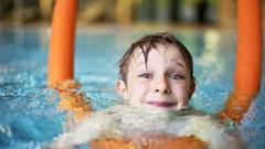 Многие из нас научились плавать в детстве