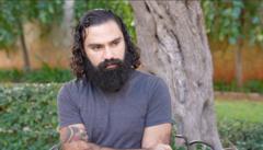 عباس بعلبكي، الباحث في الجامعة الأمريكية في بيروت والناشط في جمعية "جنوبيون خضر" غير الحكومية