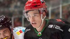 Barrow signs for second Devils season