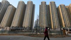 Tiga kunci memahami likuidasi Evergrande, raksasa properti China dengan utang Rp5.202 triliun