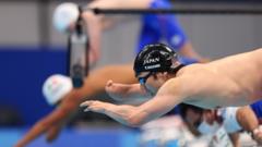 Tokyo 2020 Paralympic Games - Swimming - Men's 50m Freestyle - S4 Final – Tokyo Aquatics Centre, Tokyo, Japan - September 2, 2021. Takayuki Suzuki of Japan in action REUTERS/Marko Djurica